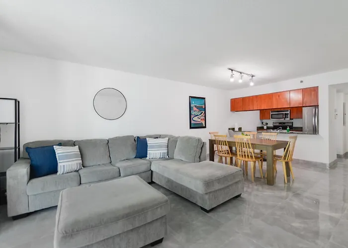 Great Apartment In Brickell